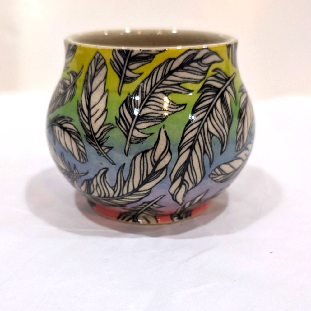 Rainbow Feather Pottery Container